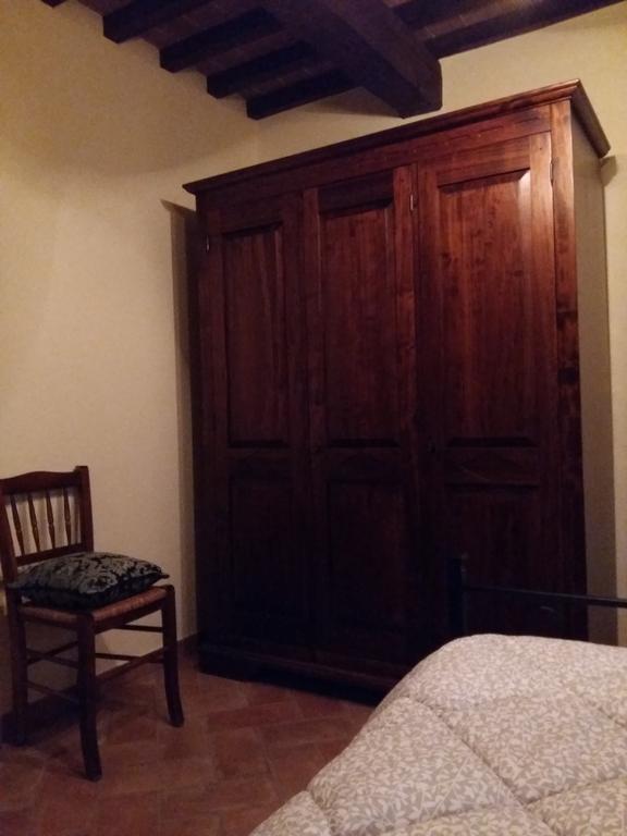 Agriturismo Il Melo Valfabbrica Екстер'єр фото