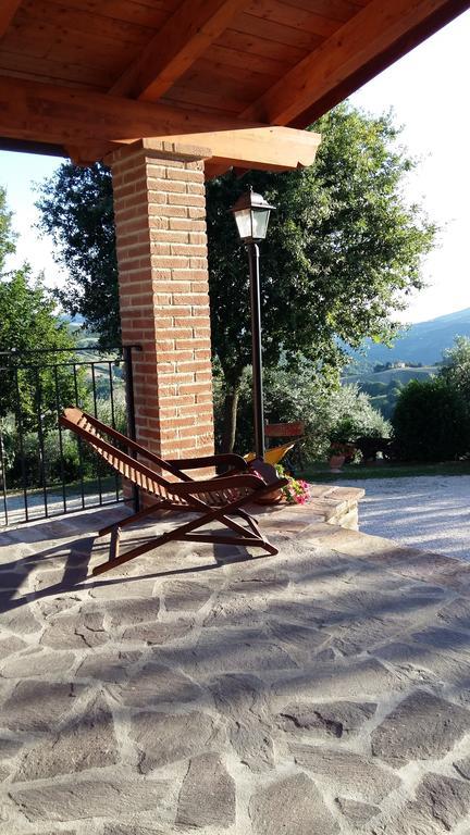Agriturismo Il Melo Valfabbrica Екстер'єр фото
